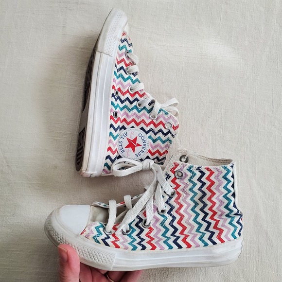 Converse Chevron Hightop Shoes kids 12 - Picture 1 of 8